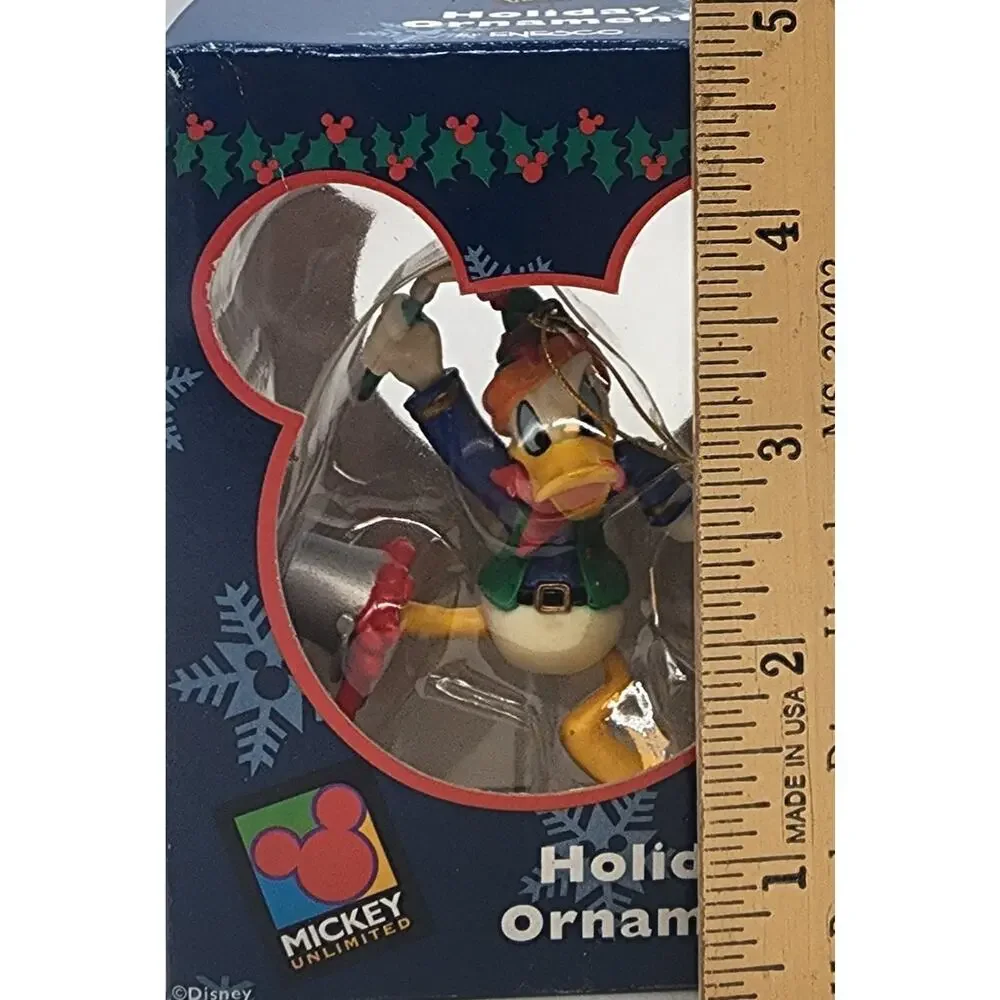 Donald Duck Christmas Ornament By Enesco